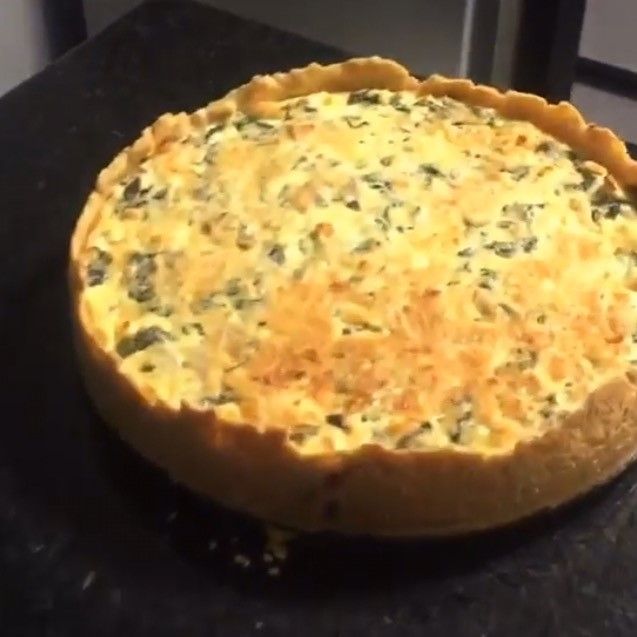 Quiche com farinha de arroz espinafre e ricota